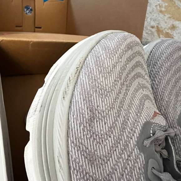 Hoka Gaviota 5 Wide Light Grey Sneakers - Picture 8 of 10